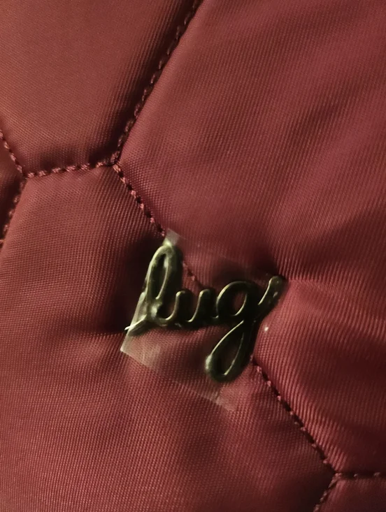 NWT Lug Winger In Raspberry, Sold Out Color - Picture 5 of 11